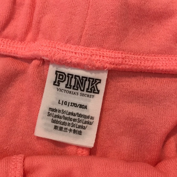 BNWOT VS PINK TERRYCLOTH SHORTS - Picture 3 of 5